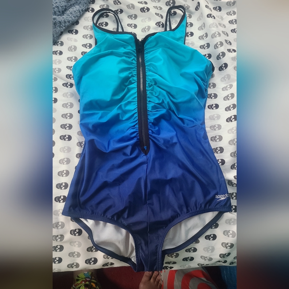 Women's One Piece Bathing suit